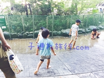 ららぽーと横浜の子供の遊び場の写真
